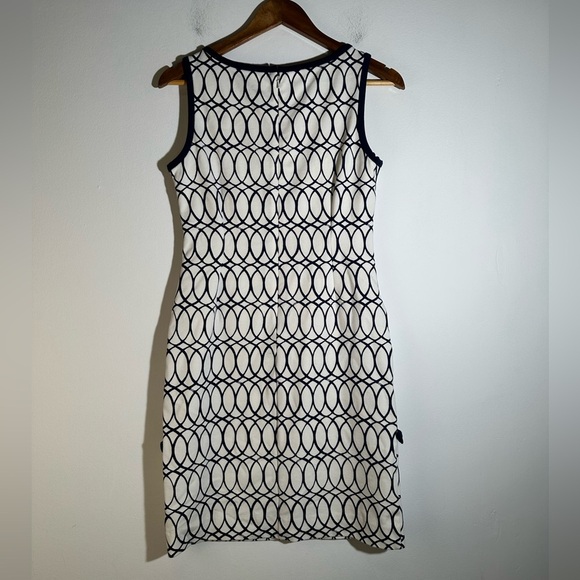 Lilly Pulitzer Francesca Shift - Picture 5 of 5